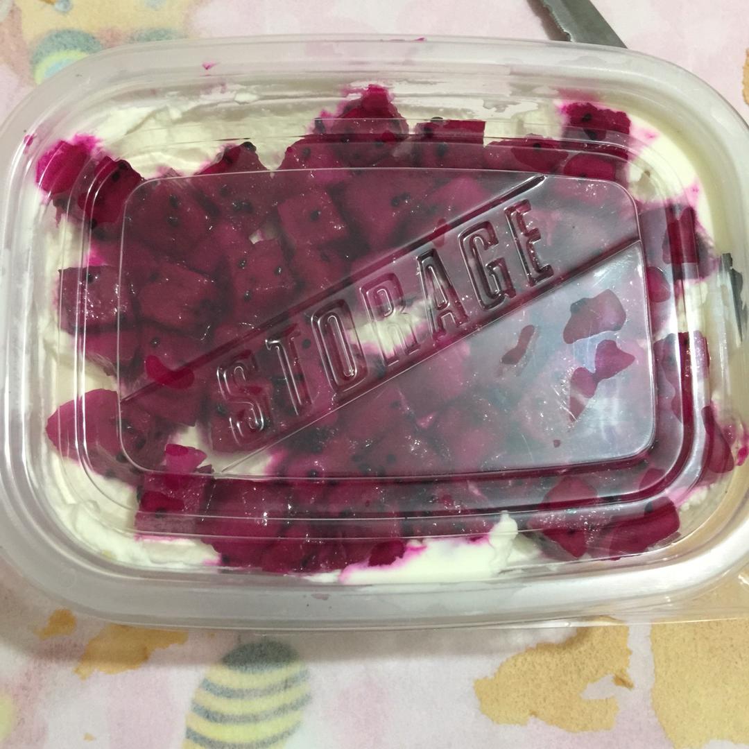 水果盒子蛋糕