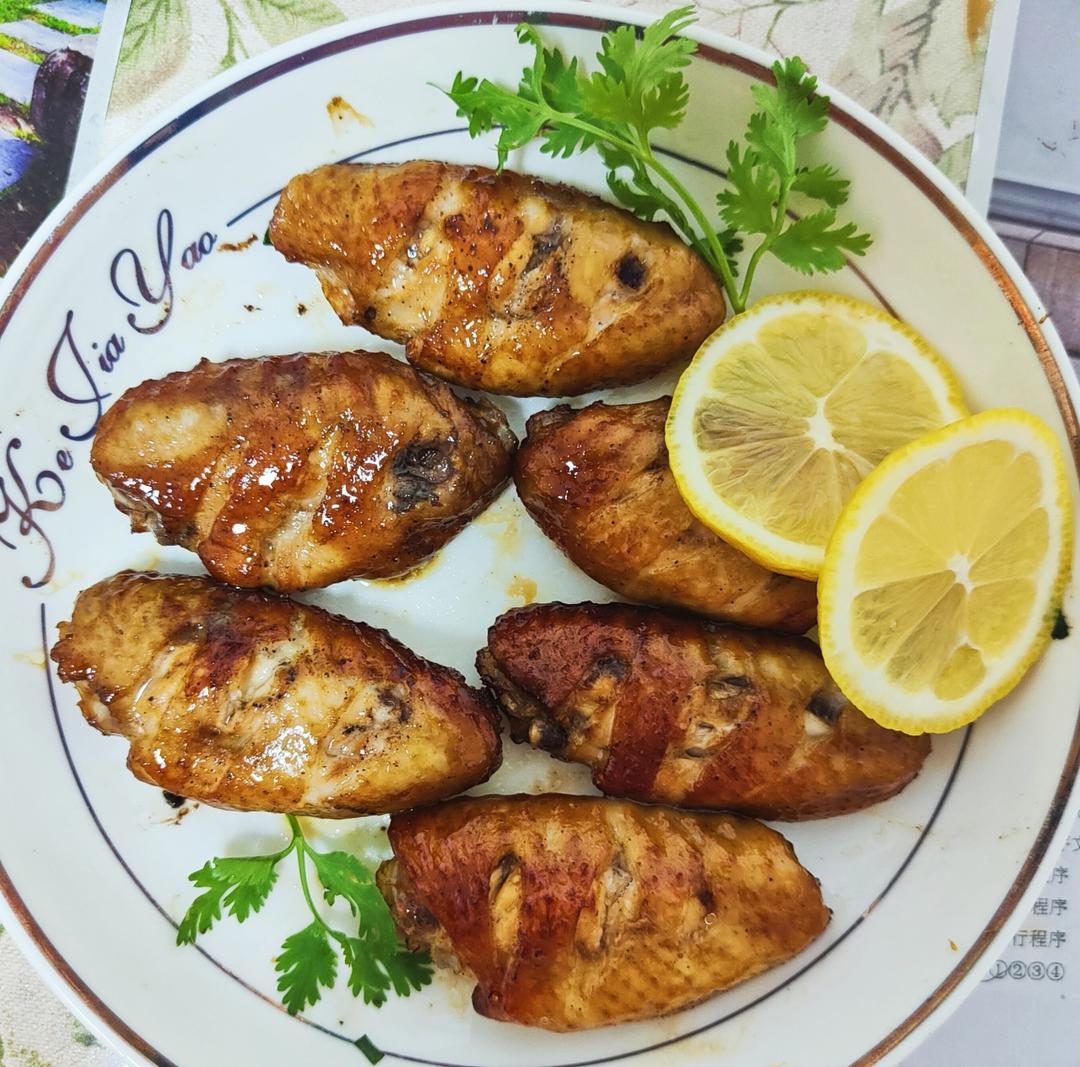 好吃到舔手指‼️零失败柠檬蒜香烤鸡翅