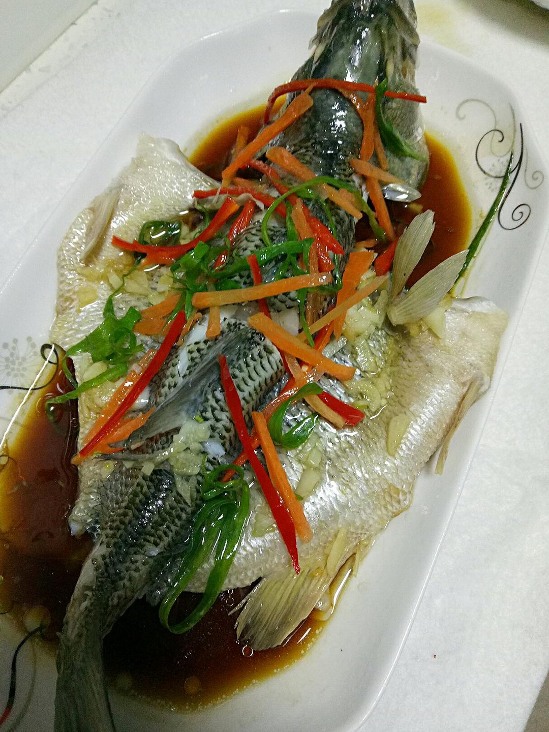 清蒸鲈鱼（不需腌制）