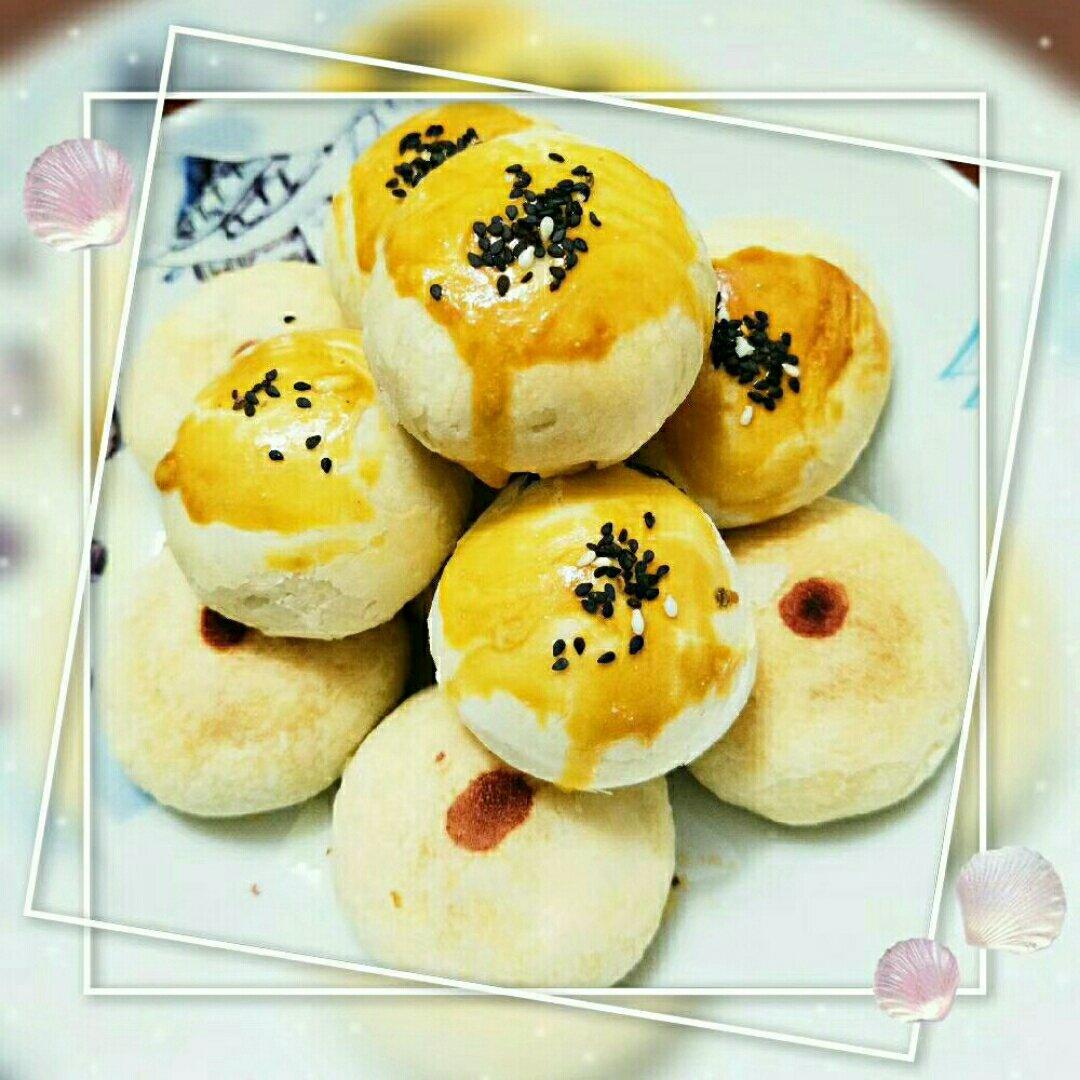 蛋黄酥，莲花酥（不用揉出膜，免发酵）