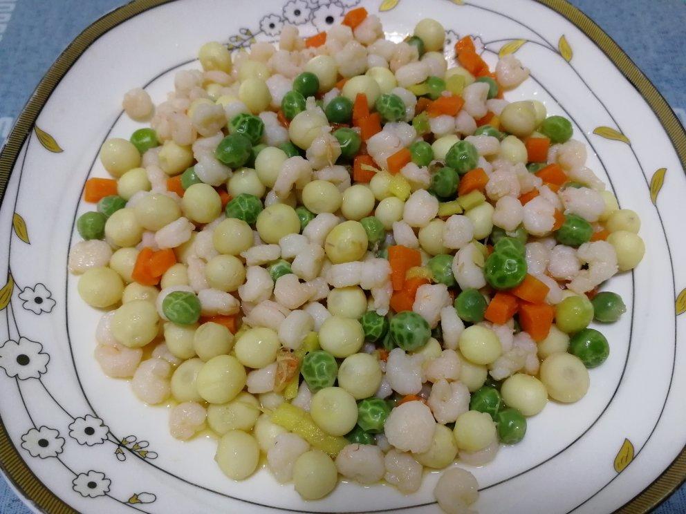 鸡头米小青豆炒虾仁