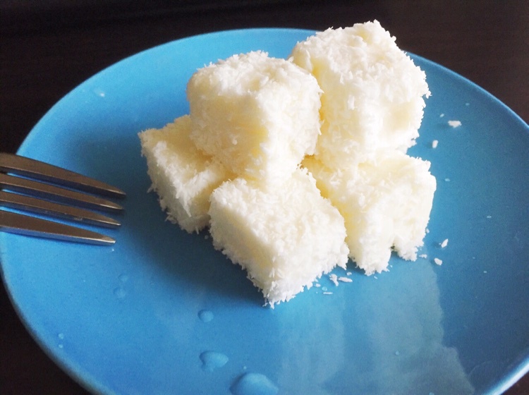 椰蓉牛奶小方