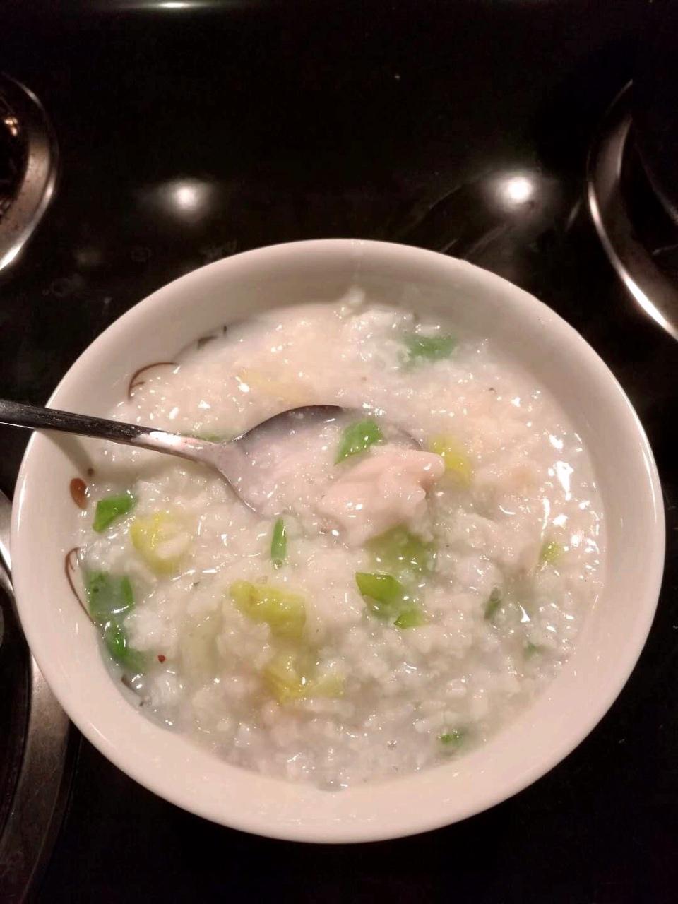 生菜鱼片粥