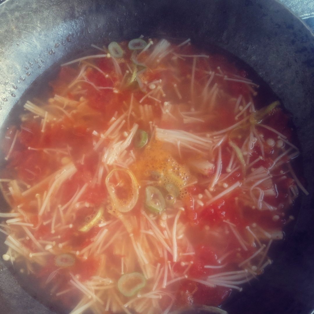 金针菇番茄汤