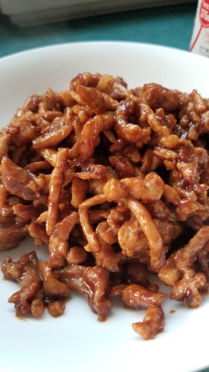 京酱肉丝配荷叶饼～附小视频荷叶饼简单做