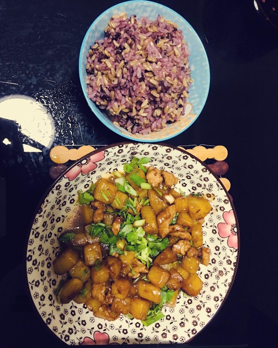 红烧土豆块