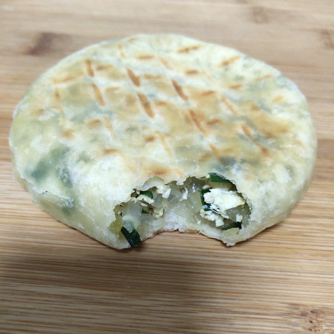 皮薄馅大～韭菜鸡蛋饼