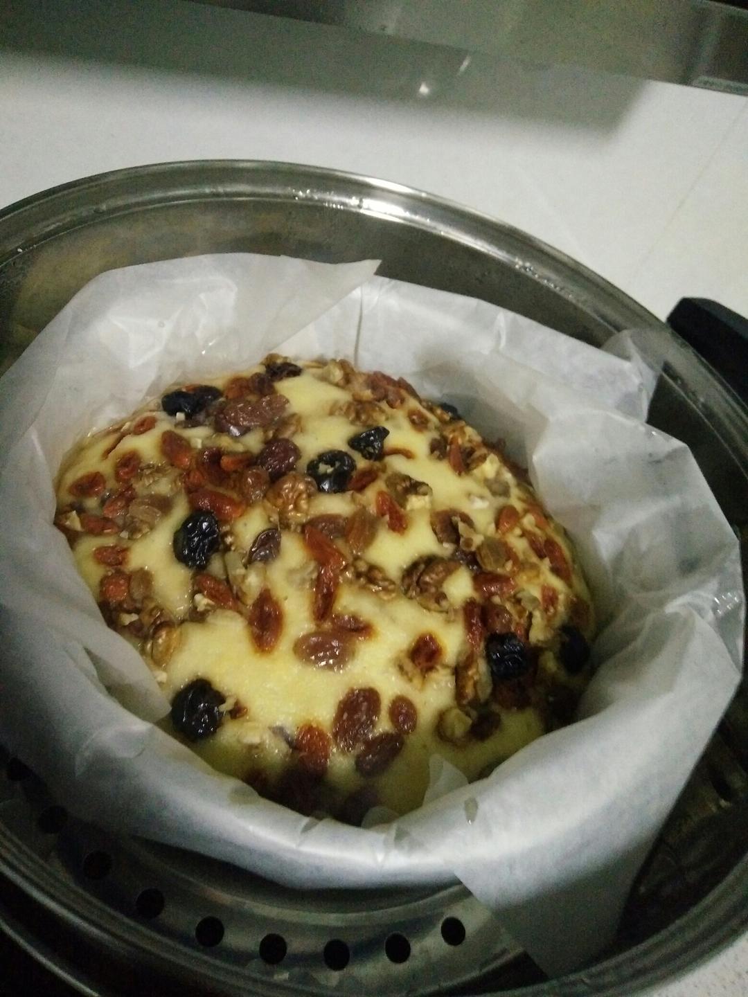 葡萄干玉米面发糕