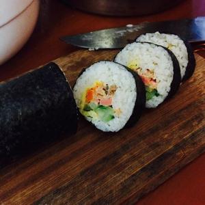 三文鱼紫菜包饭的做法 步骤8
