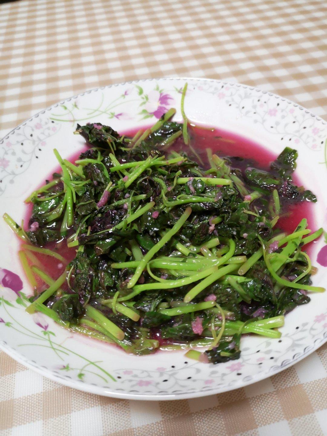 蒜茸炒红苋菜