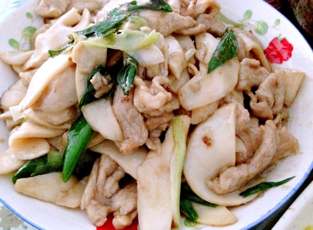 杏鲍菇炒肉片