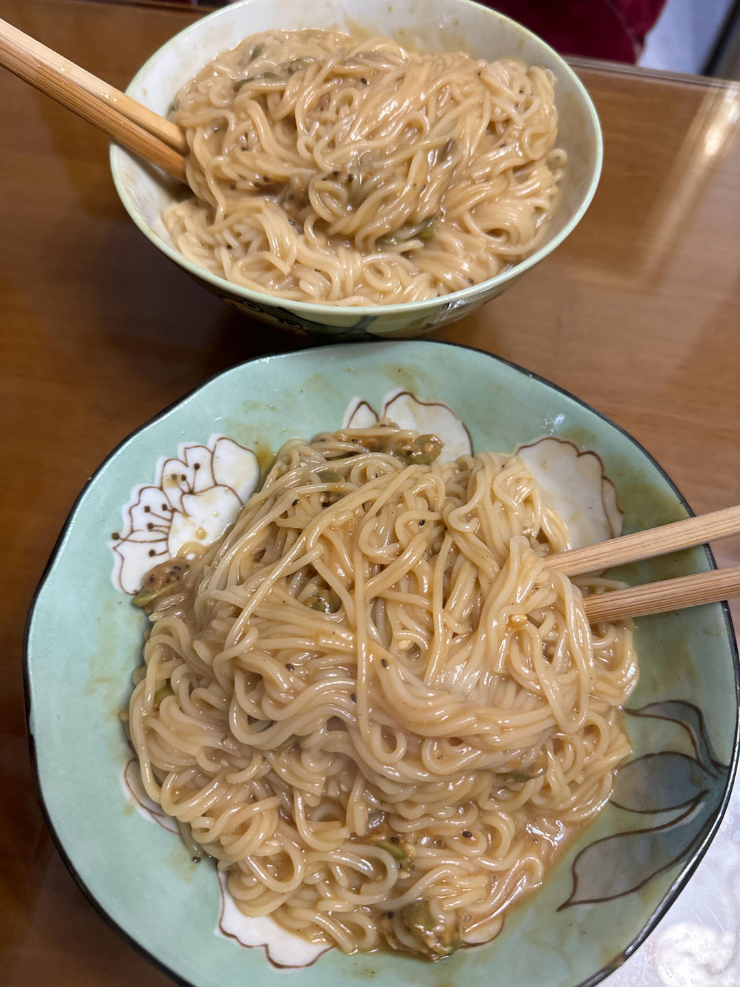 花生酱拌面