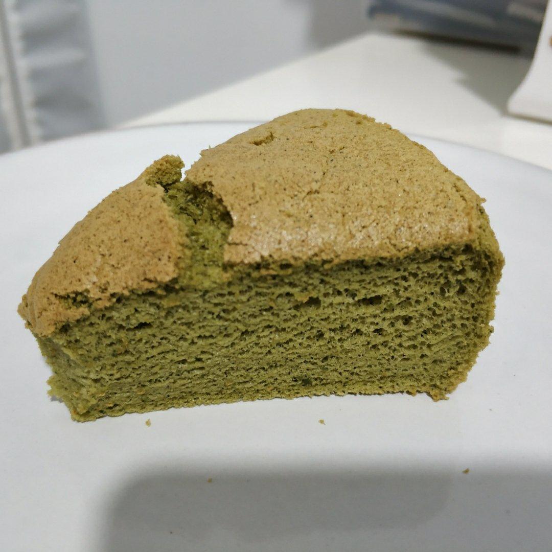 超简单完美戚风蛋糕（6寸2蛋）附打发、翻拌、脱模视频