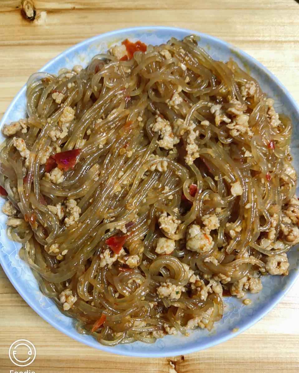 蚂蚁上树