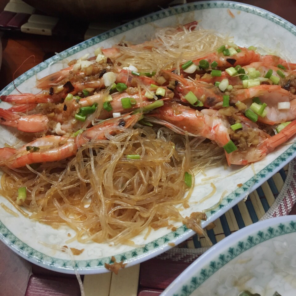蒜蓉粉丝蒸虾