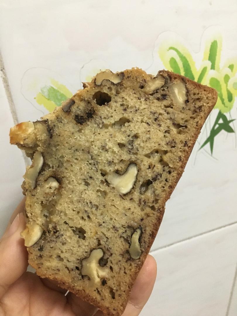香蕉核桃磅蛋糕
