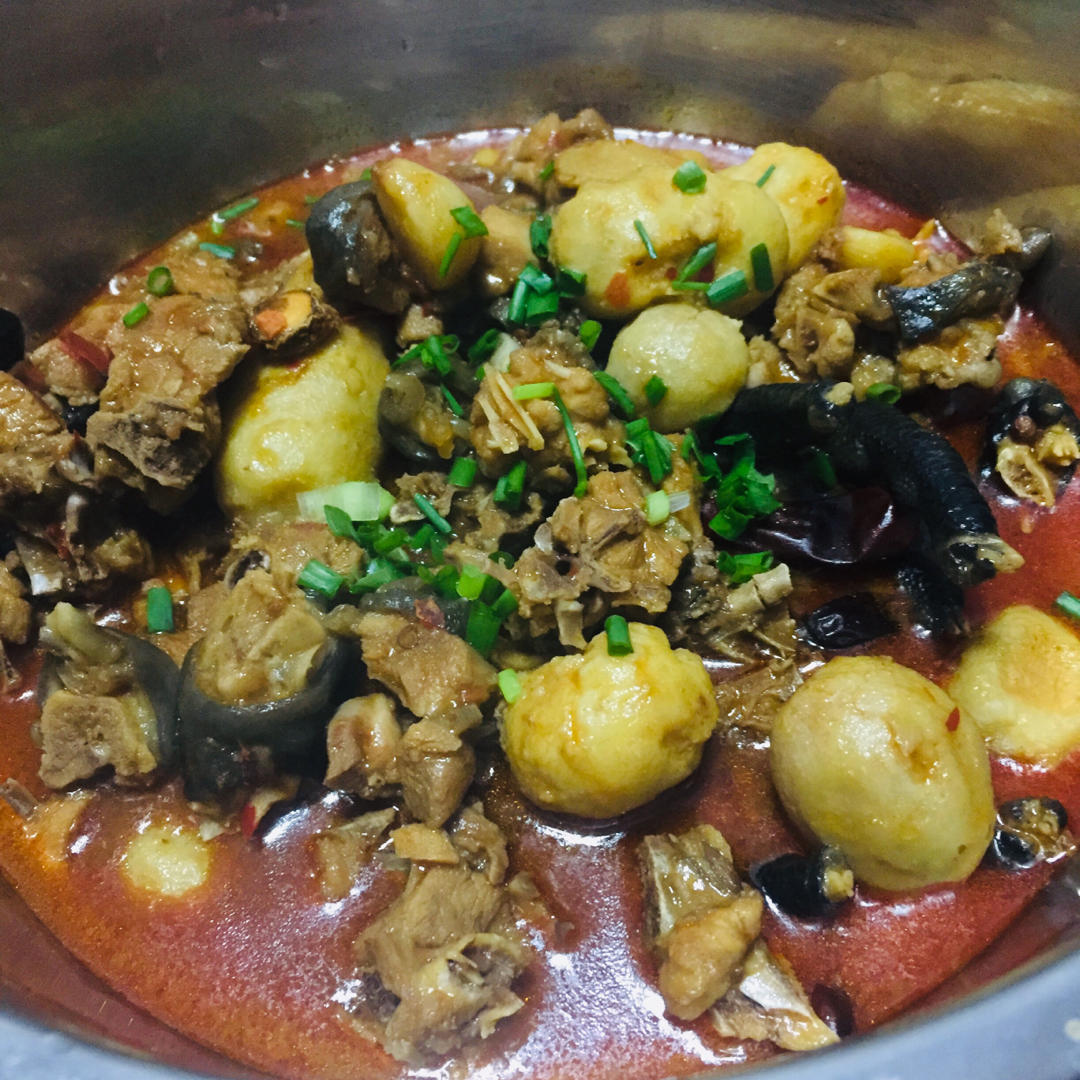 重庆芋儿鸡 芋儿和鸡肉都爆好吃！