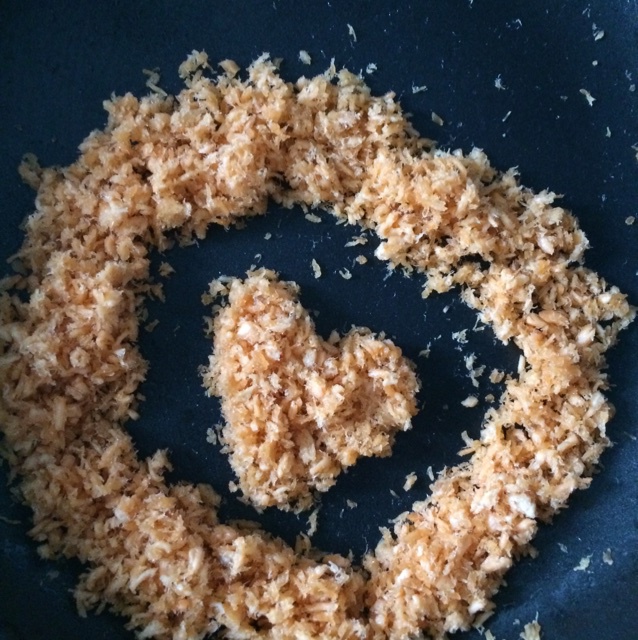 宝宝辅食：三文鱼松