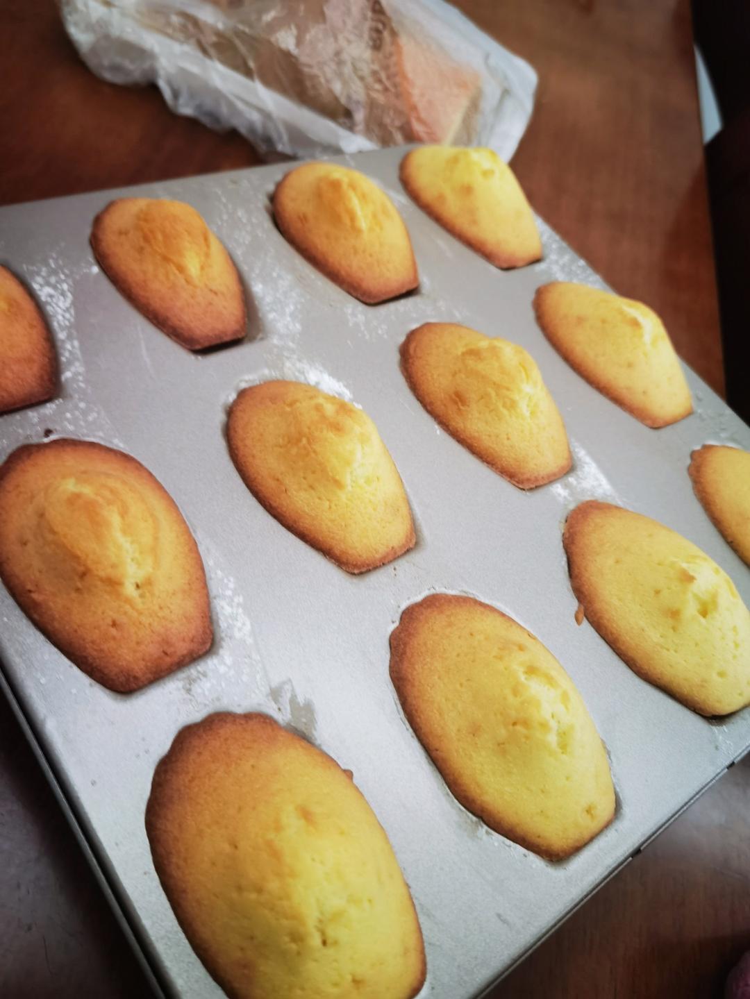 经典原味玛德琳蛋糕