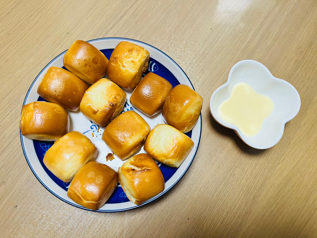 空气炸锅别闲置了！超级好吃的烤奶香馒头