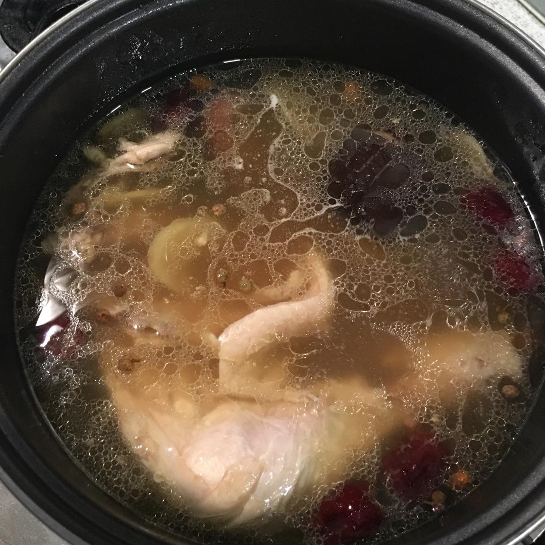 电饭锅香菇鸡汤