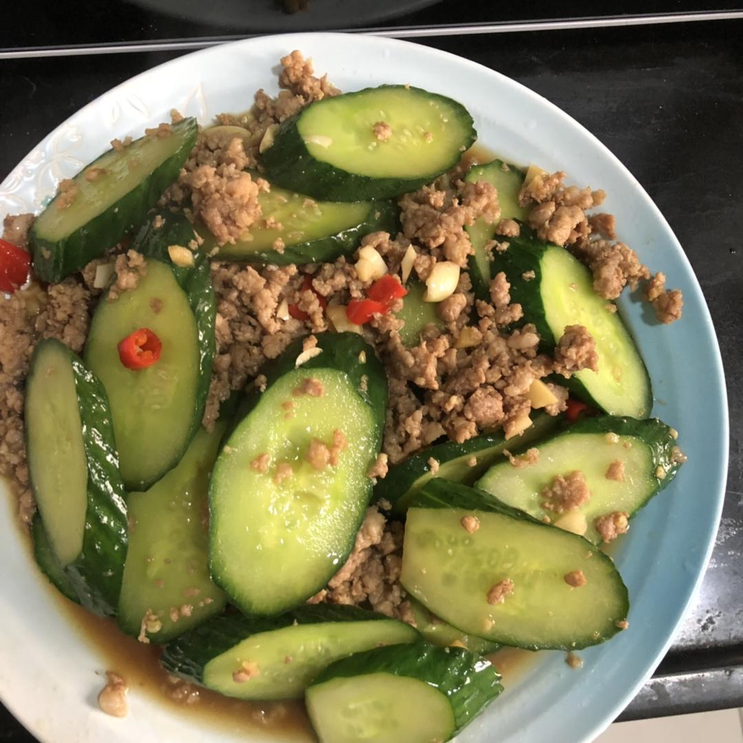 鱼香肉末黄瓜