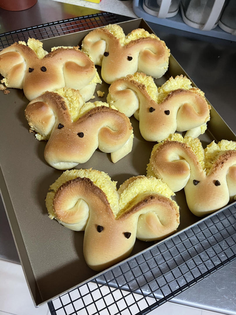 羊羊羊 🐏 椰蓉小面包、一次就成功‼️