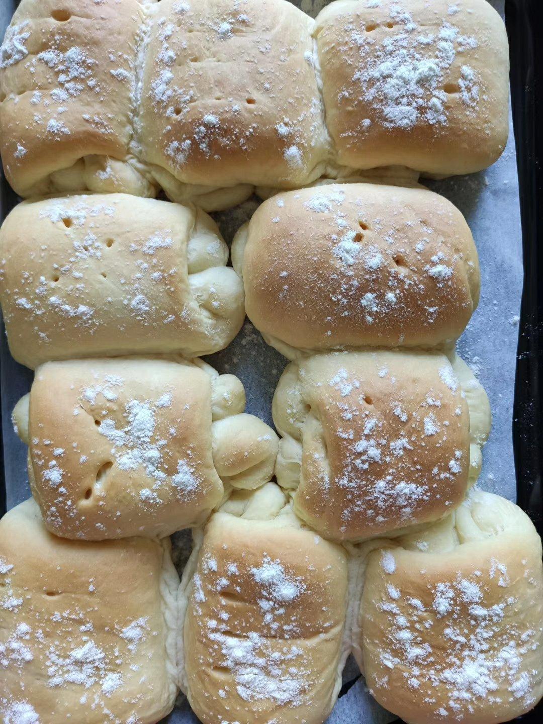 软到不知所措的牛奶卷