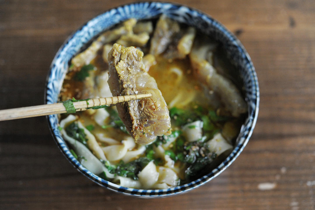 一碗咖喱牛筋（牛肉）面