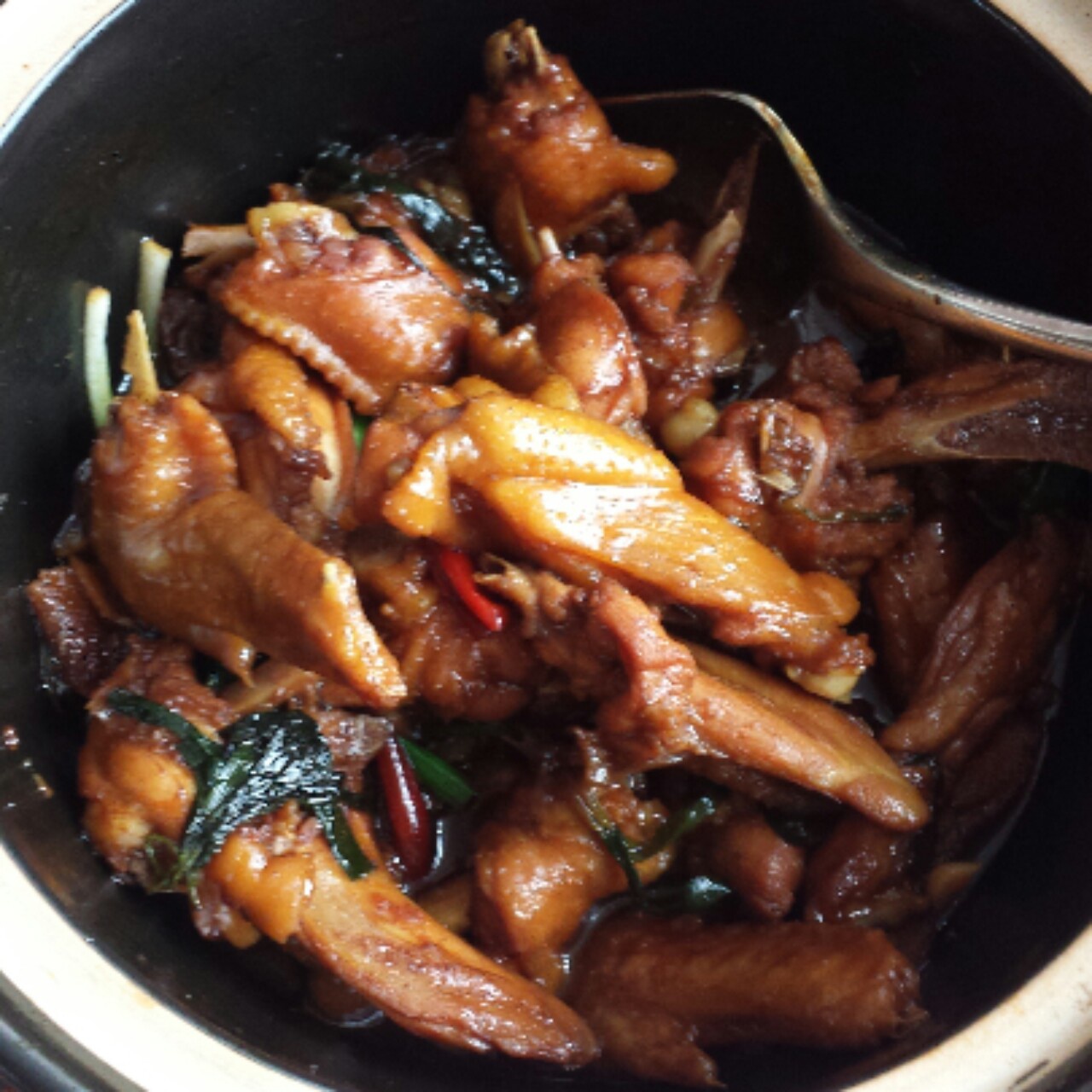 台式三杯鸡（台湾阿基师正宗版）