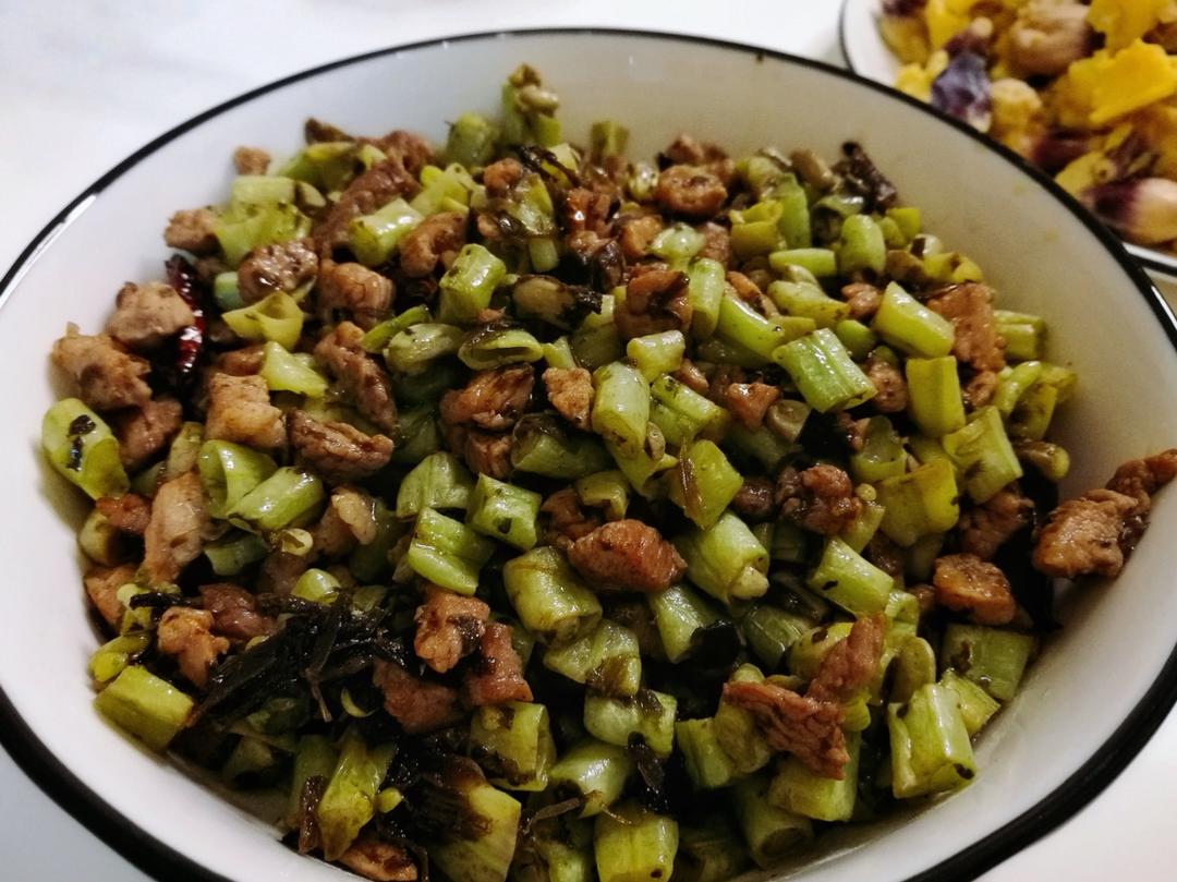 干煸榄菜肉末豆角