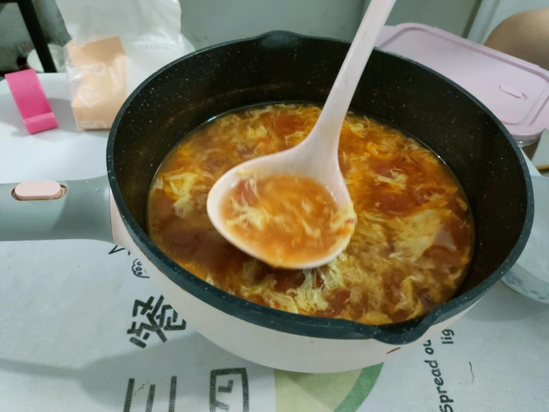 【跟我做不会错】简单又好喝的西红柿鸡蛋汤，家常又营养哦