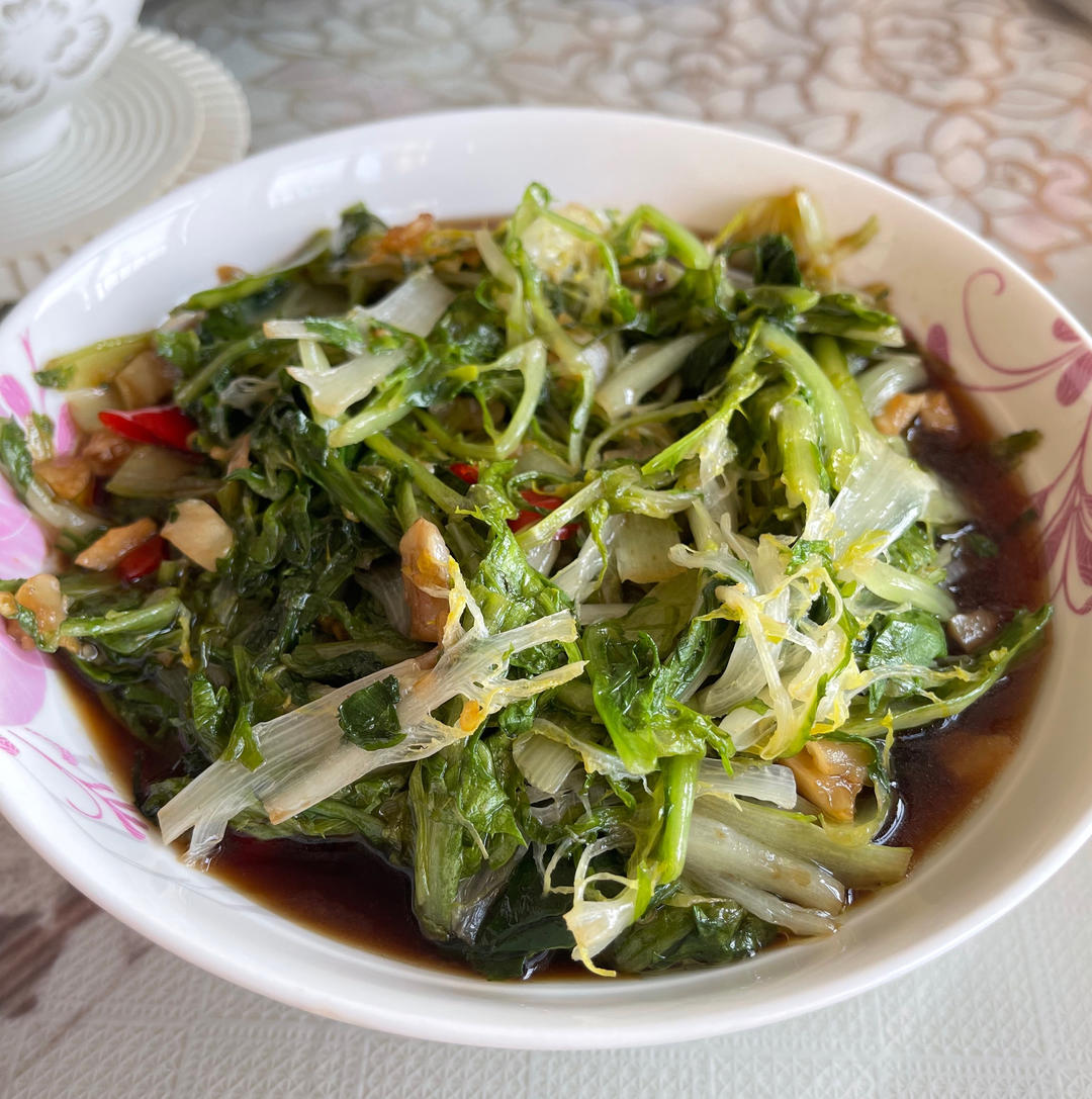 热拌苦菊