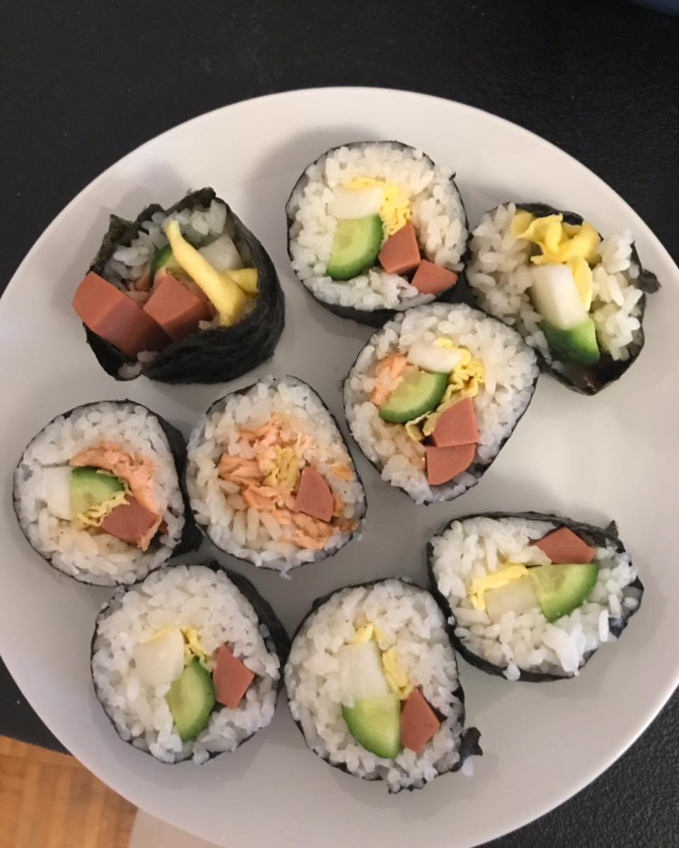紫菜卷寿司