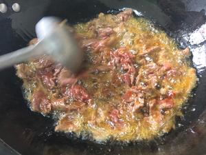爸爸的厨房-泡椒泡姜牛肉片的做法 步骤3