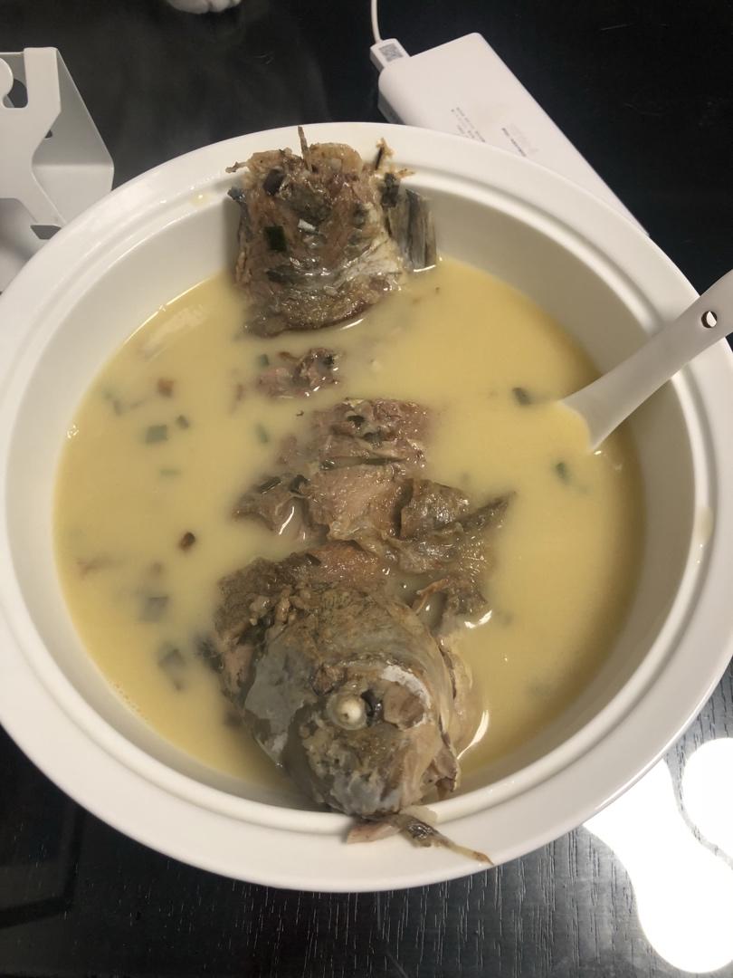 鲫鱼汤