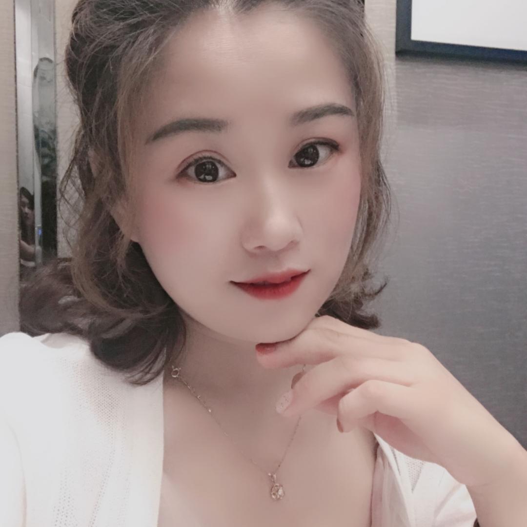 莲出淤泥而