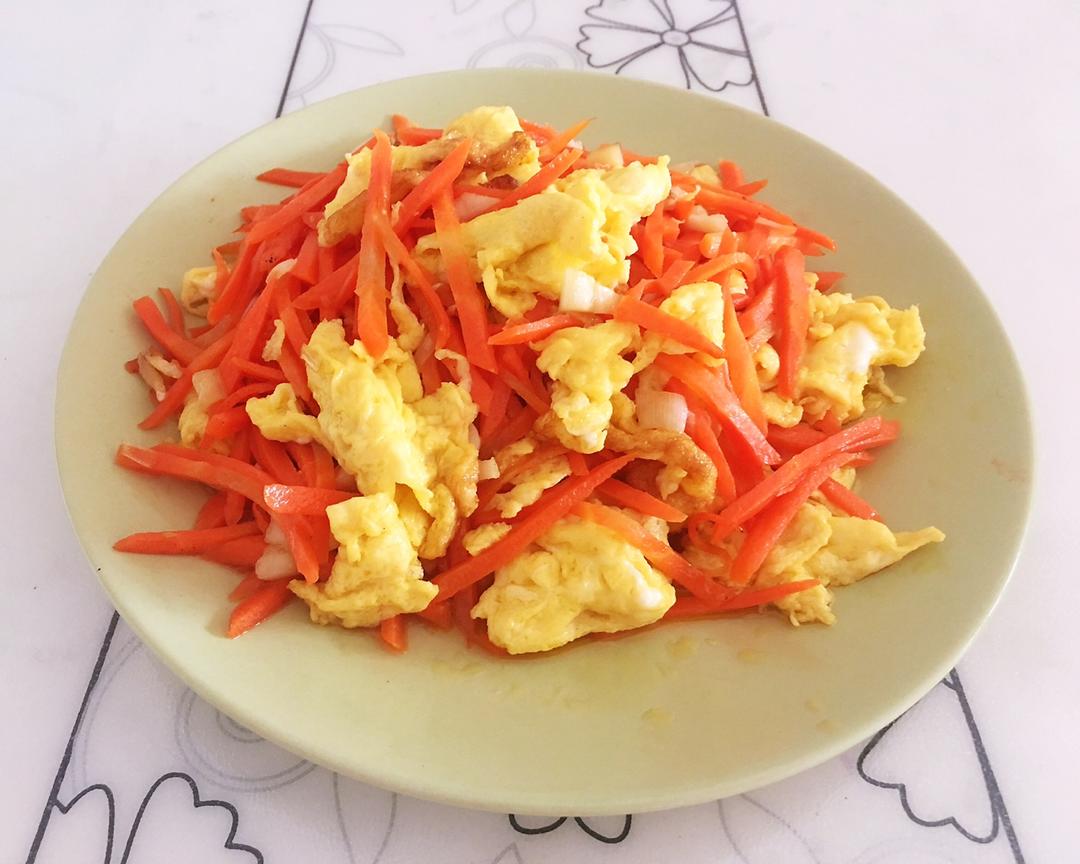 胡萝卜炒鸡蛋