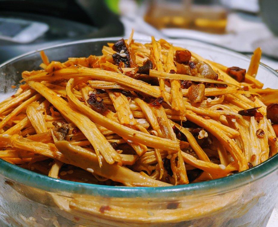 香辣牛板筋（下酒必备）