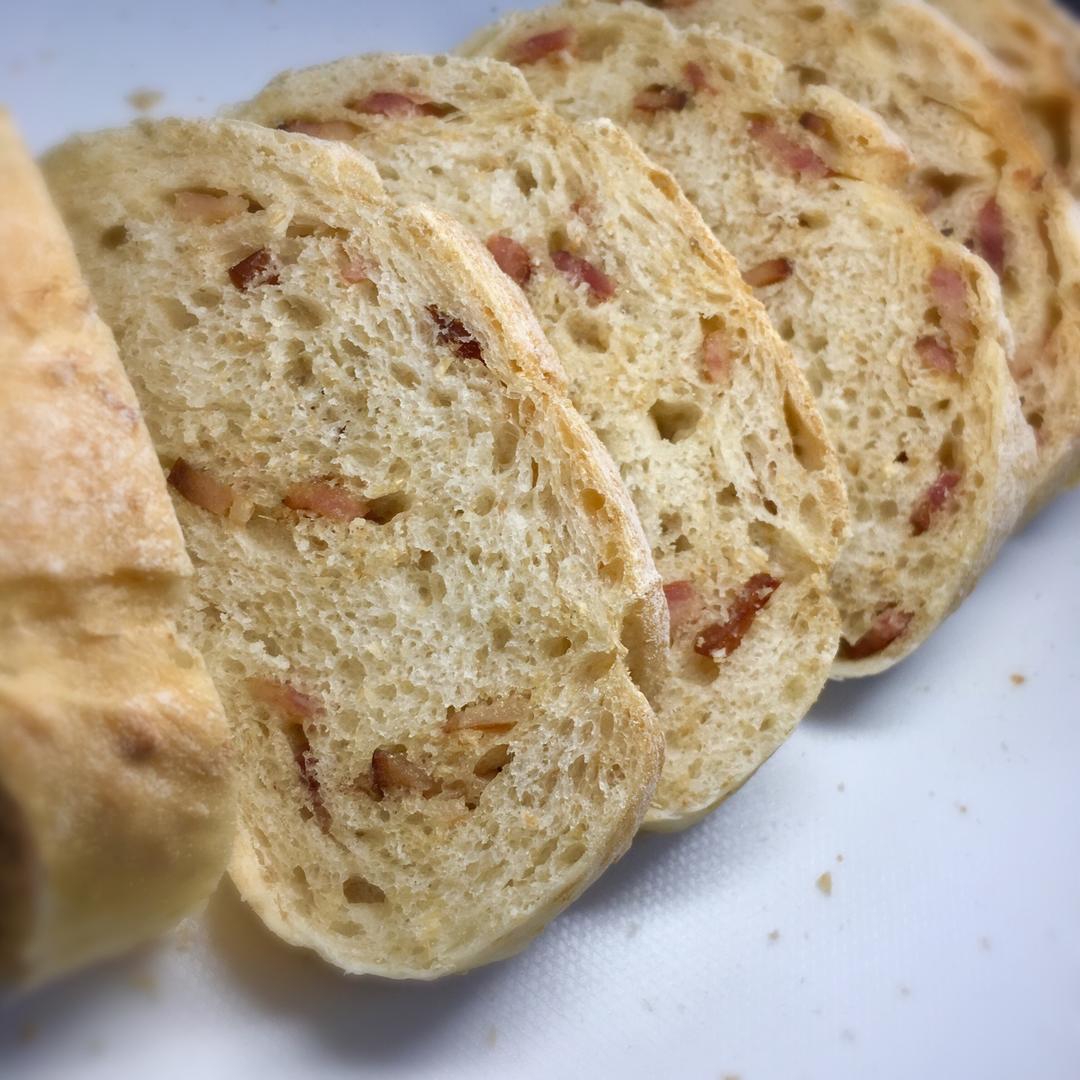 香喷喷的全麦培根面包