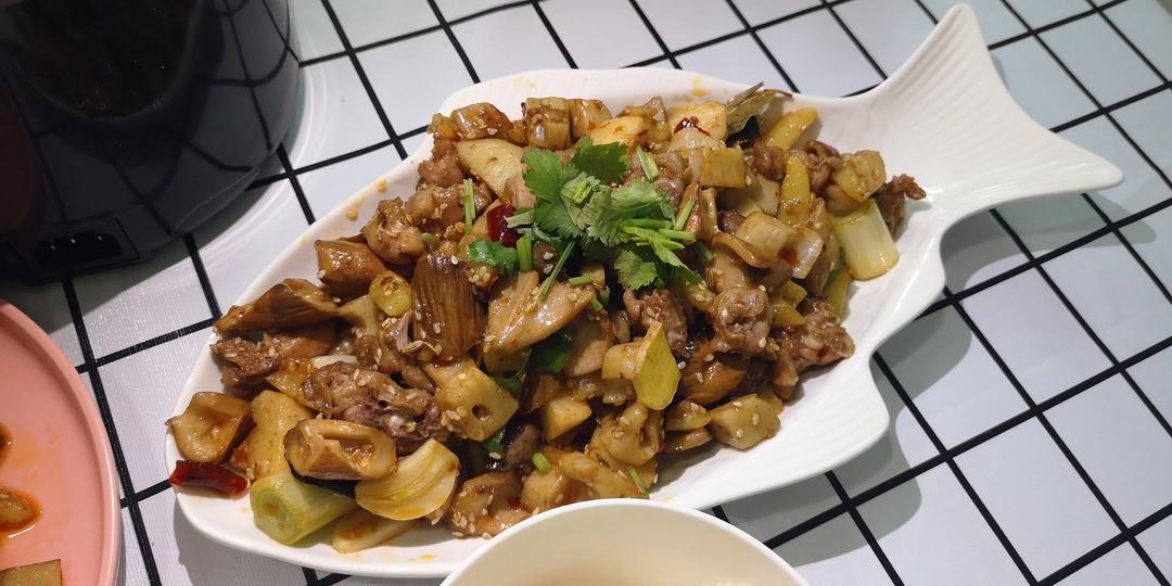 麻辣干锅兔