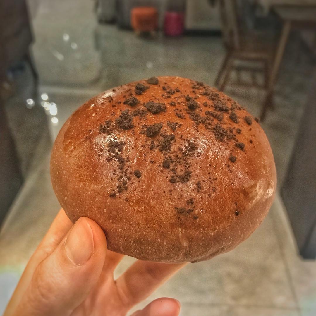 黑眼豆豆面包