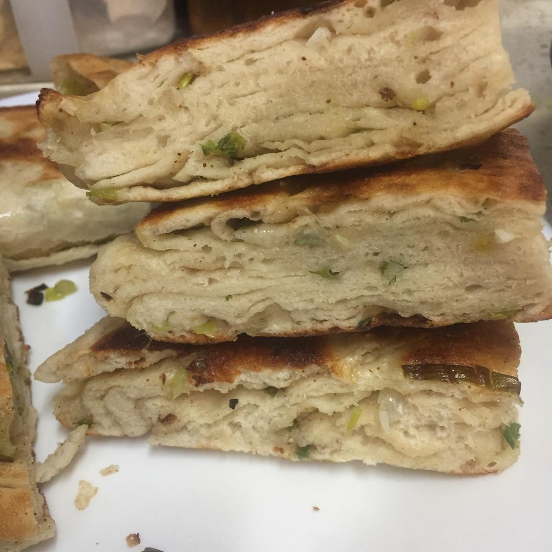 发面版葱油饼