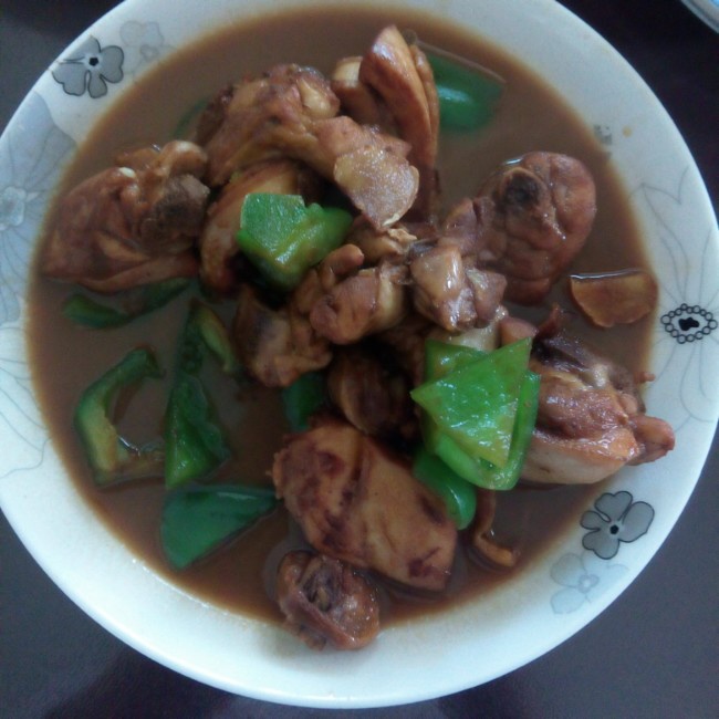 家常红烧鸡块