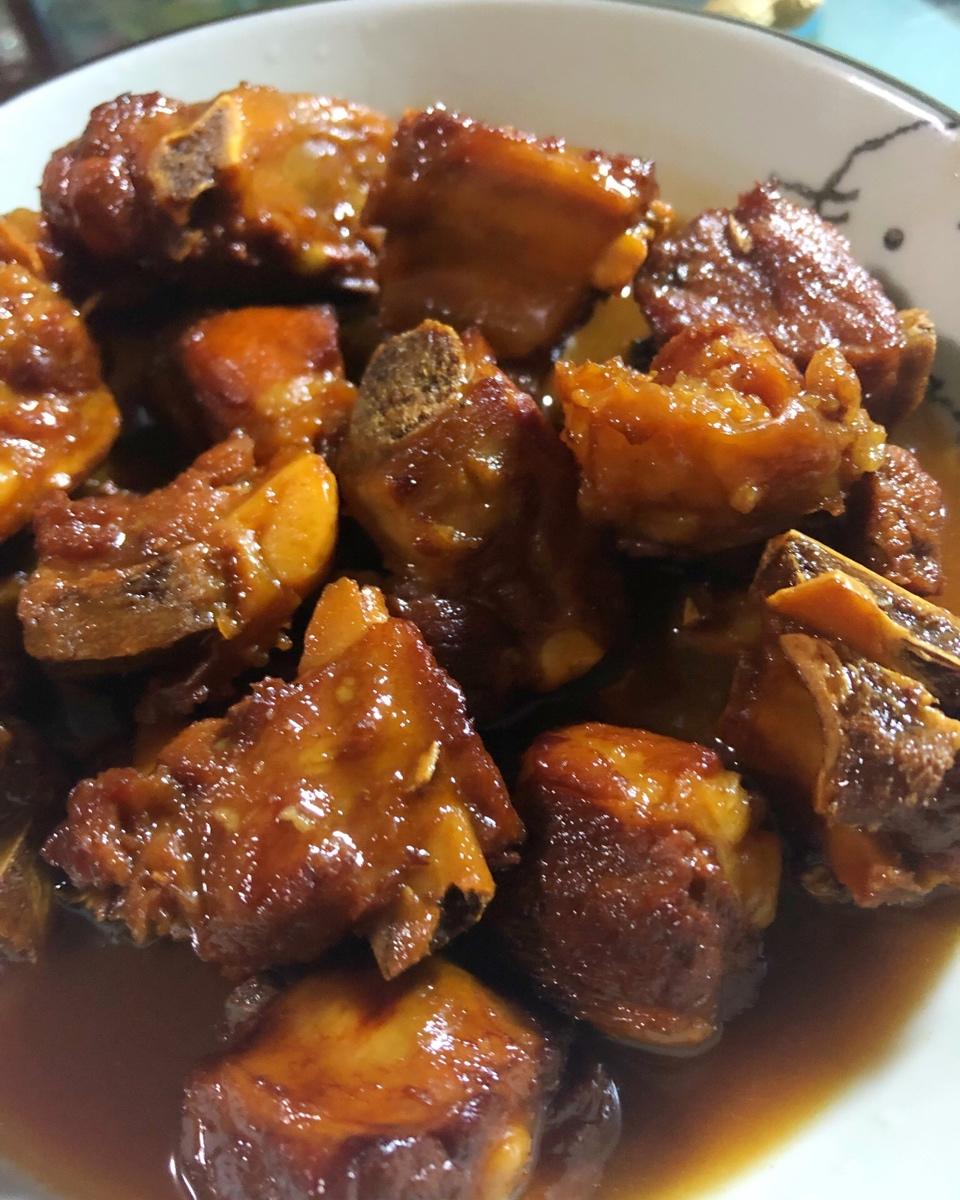 哞哞做的红烧排骨