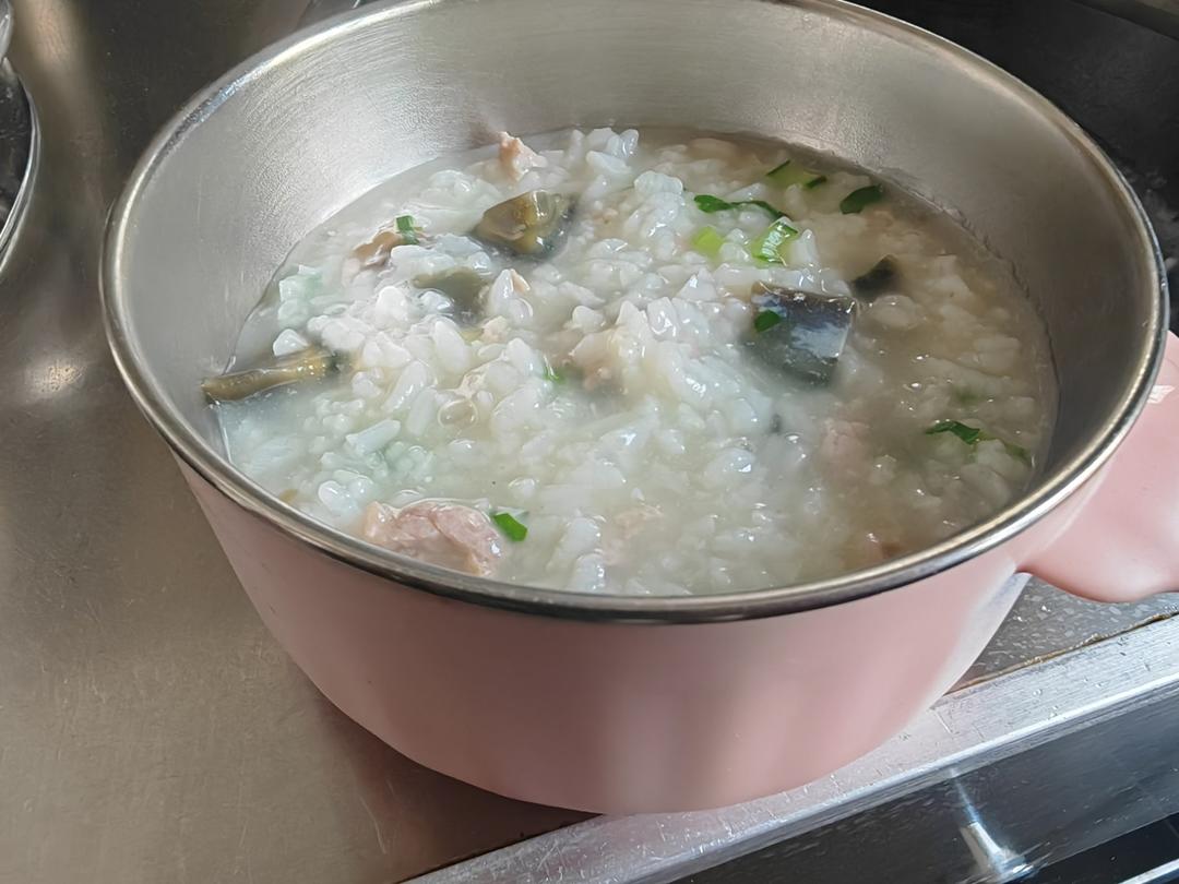 皮蛋瘦肉粥