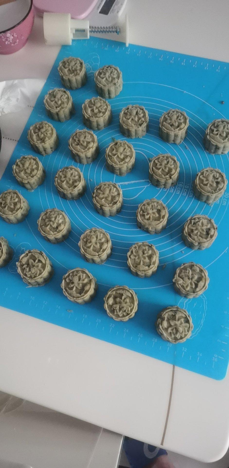 奶香绿豆糕（无豆腥味，超快手不麻烦）