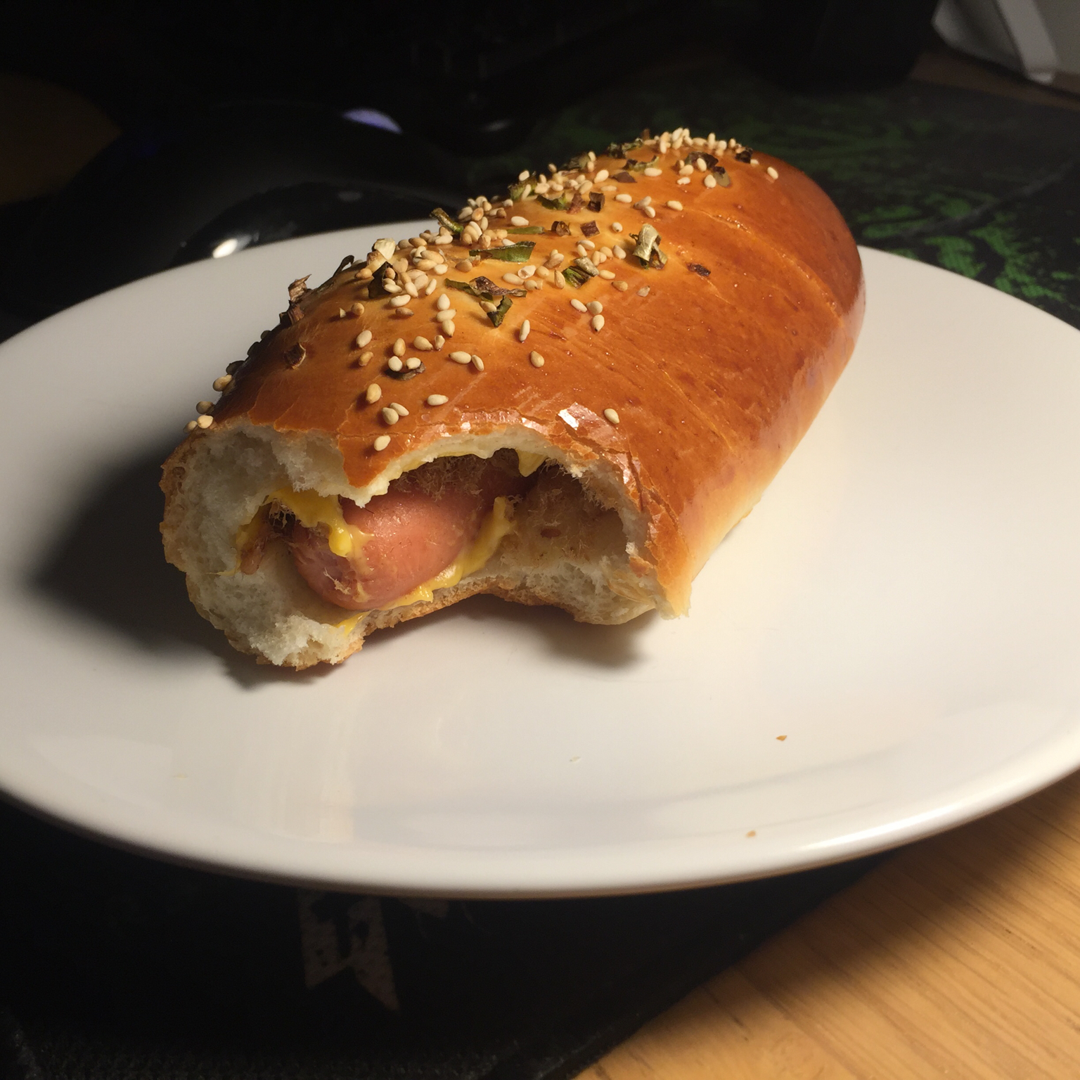 肉松火腿奶酪香葱面包