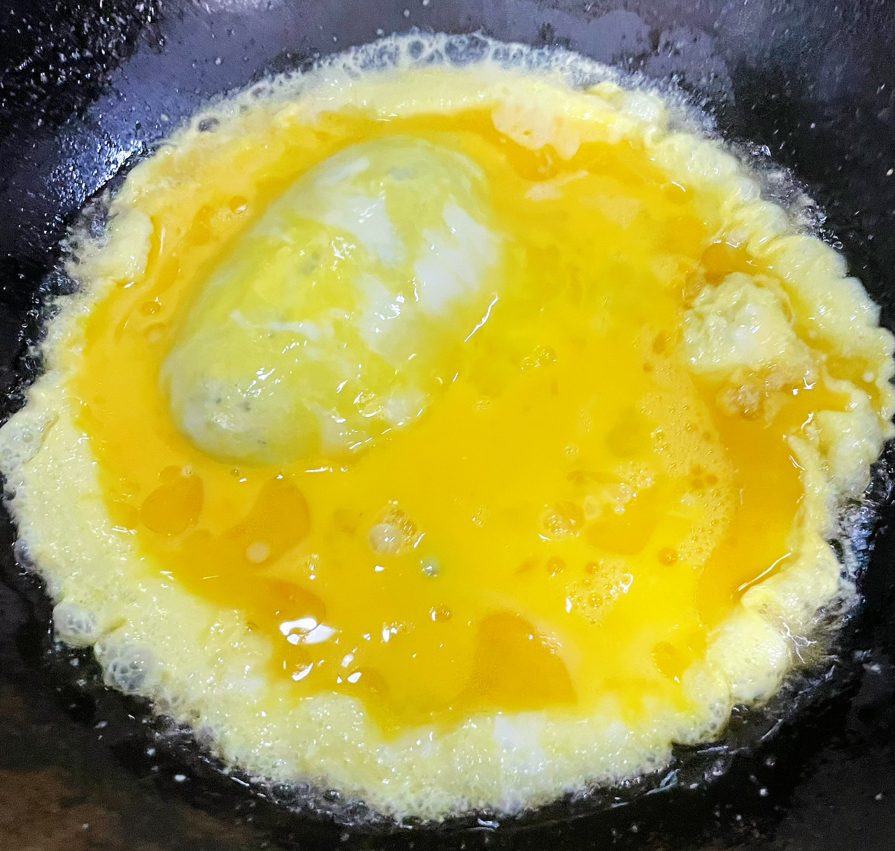 黄瓜香肠炒蛋的做法 步骤4