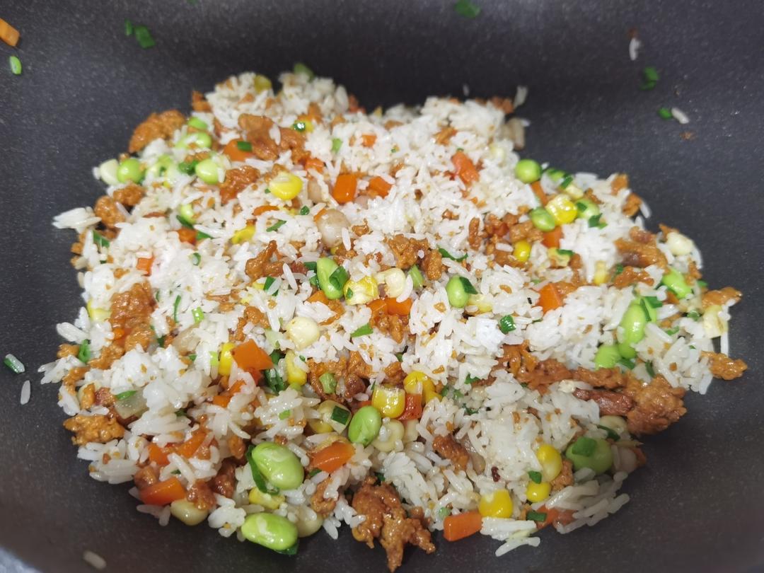 无敌好吃的海胆炒饭